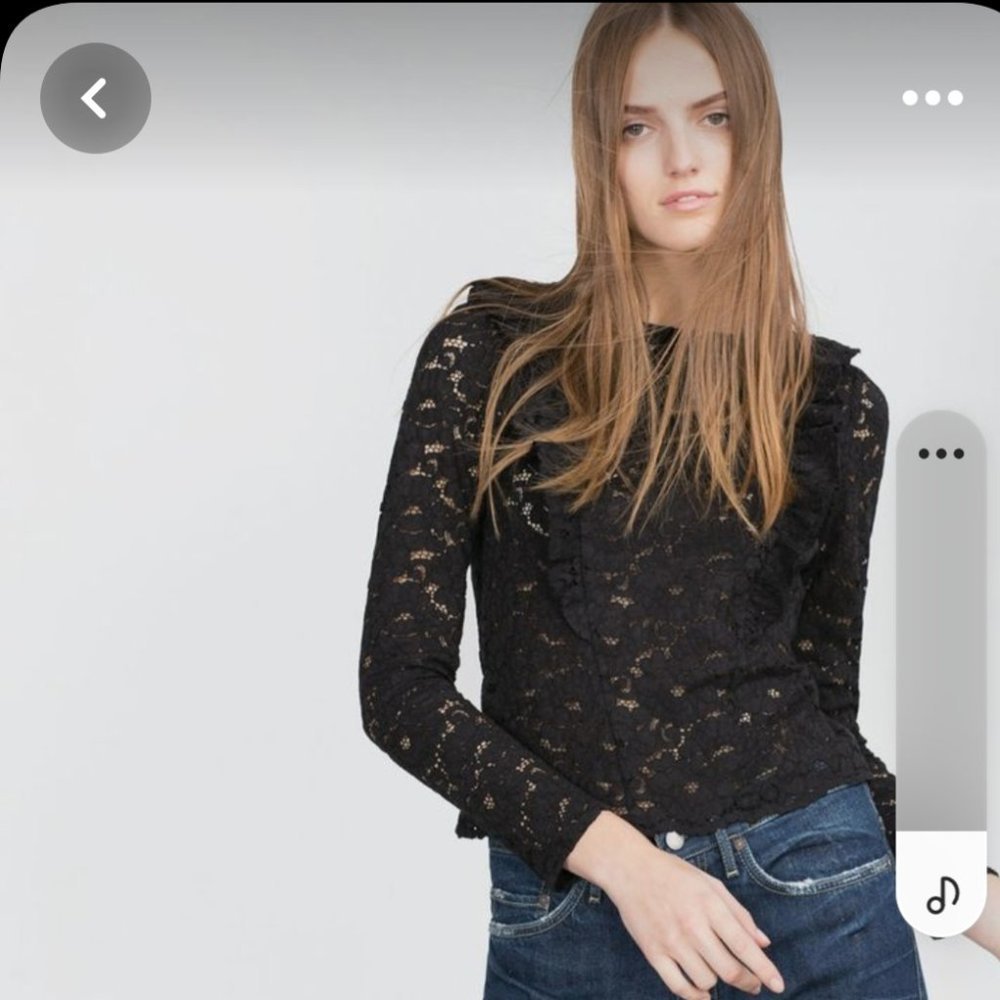 Zara black lace top S